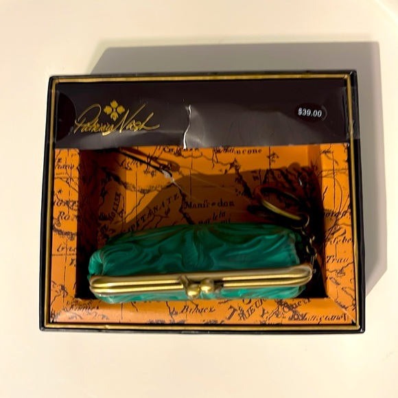 New Patricia Nash Borse soft green Tooled Leather kisslock in gift box - Picture 3 of 5